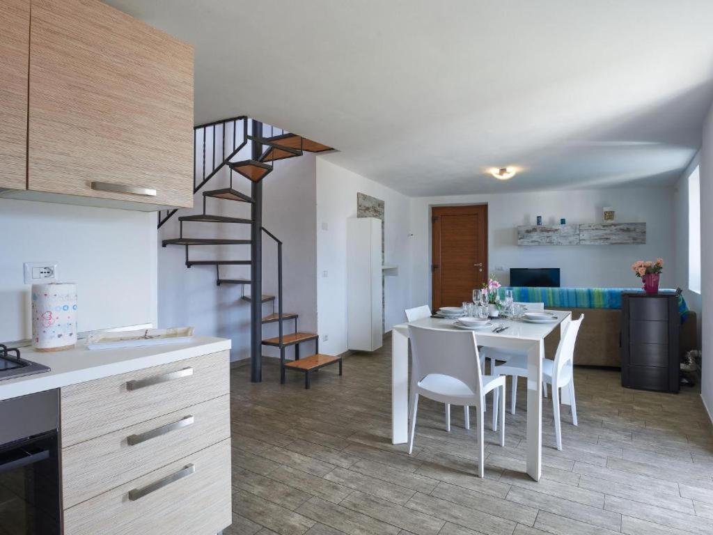 Rustico Maria Apartment Vercana Екстериор снимка